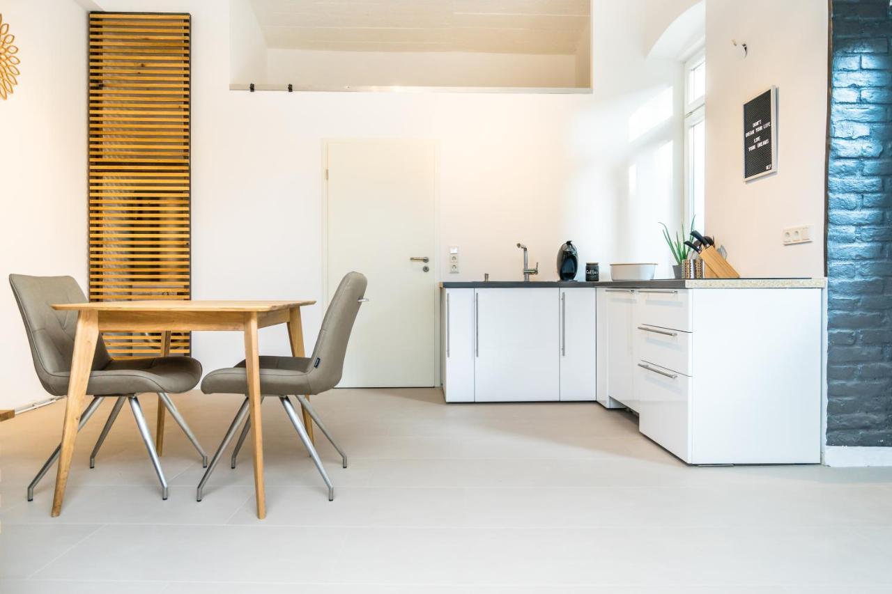Homebydoni - Kueche I Terrasse I 500 Mbits Wifi I Design Loft Nahe Rmcc & Staatstheater Висбаден Екстериор снимка